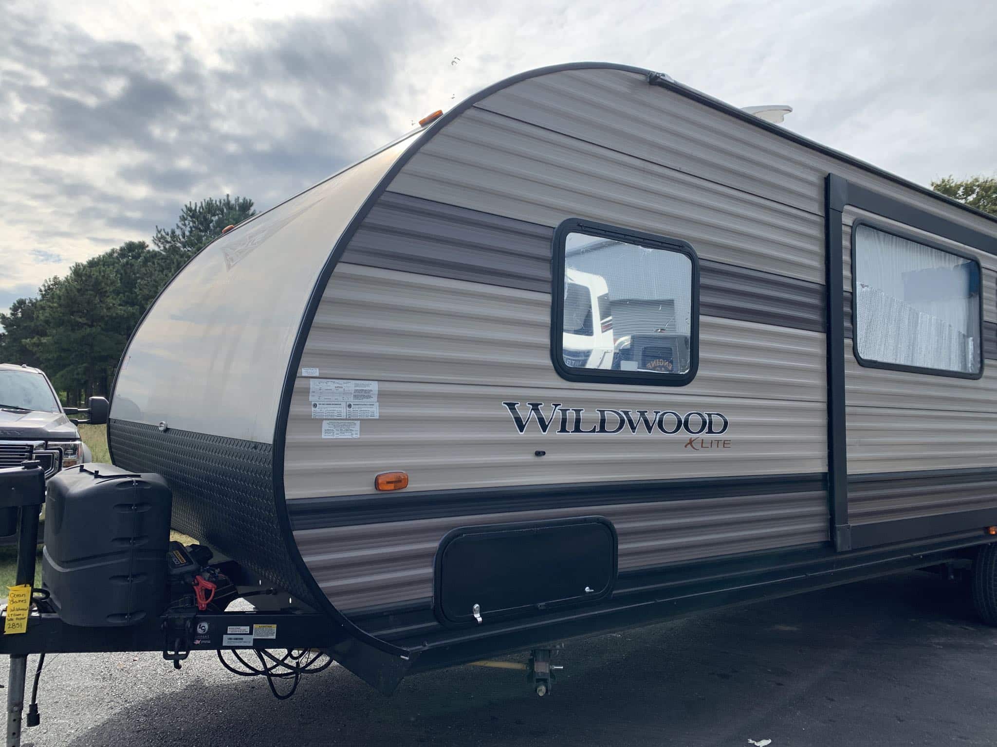 Myrtle Beach RV Painting & Repair Professional RV Services